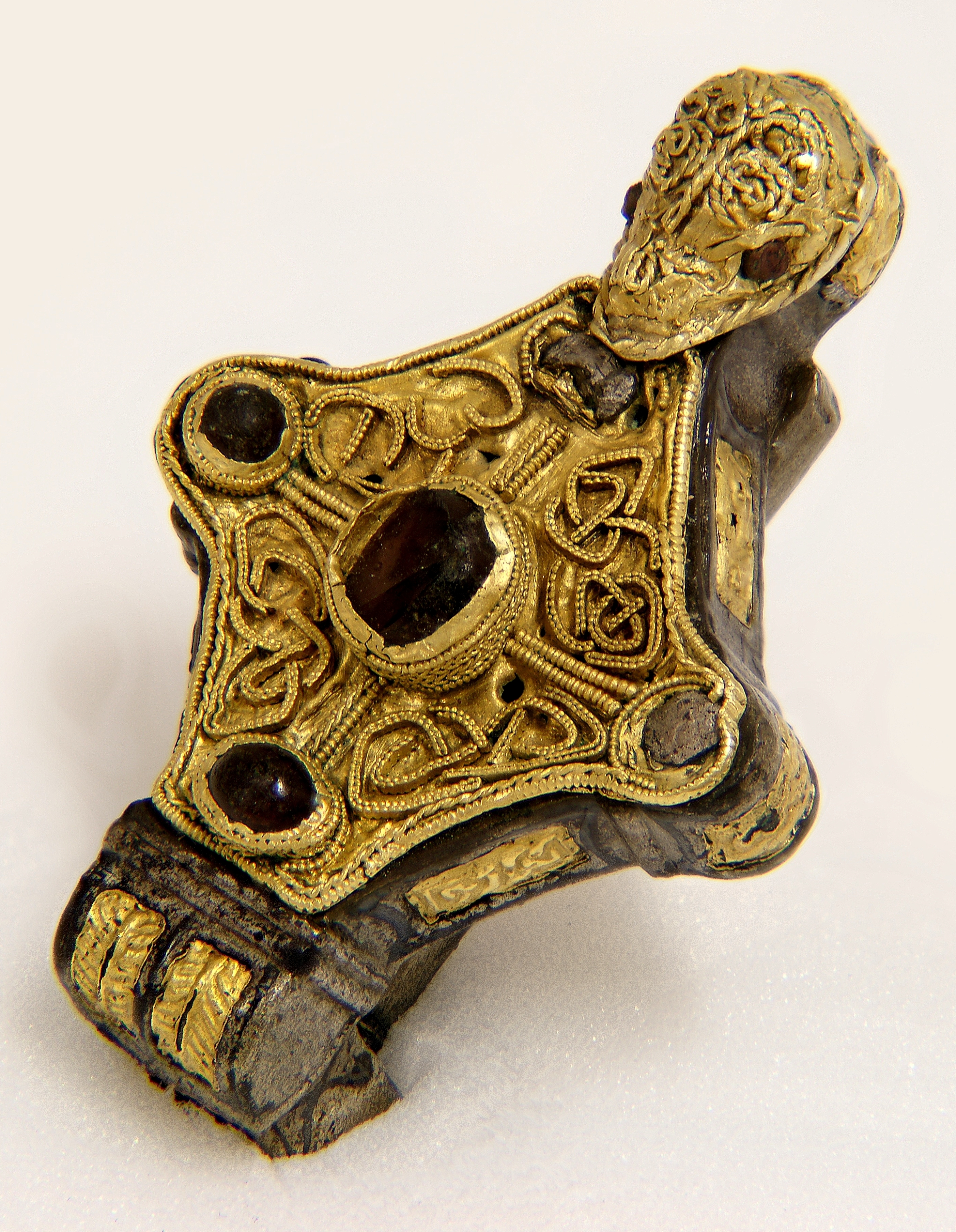 The Waterford Kite Brooch